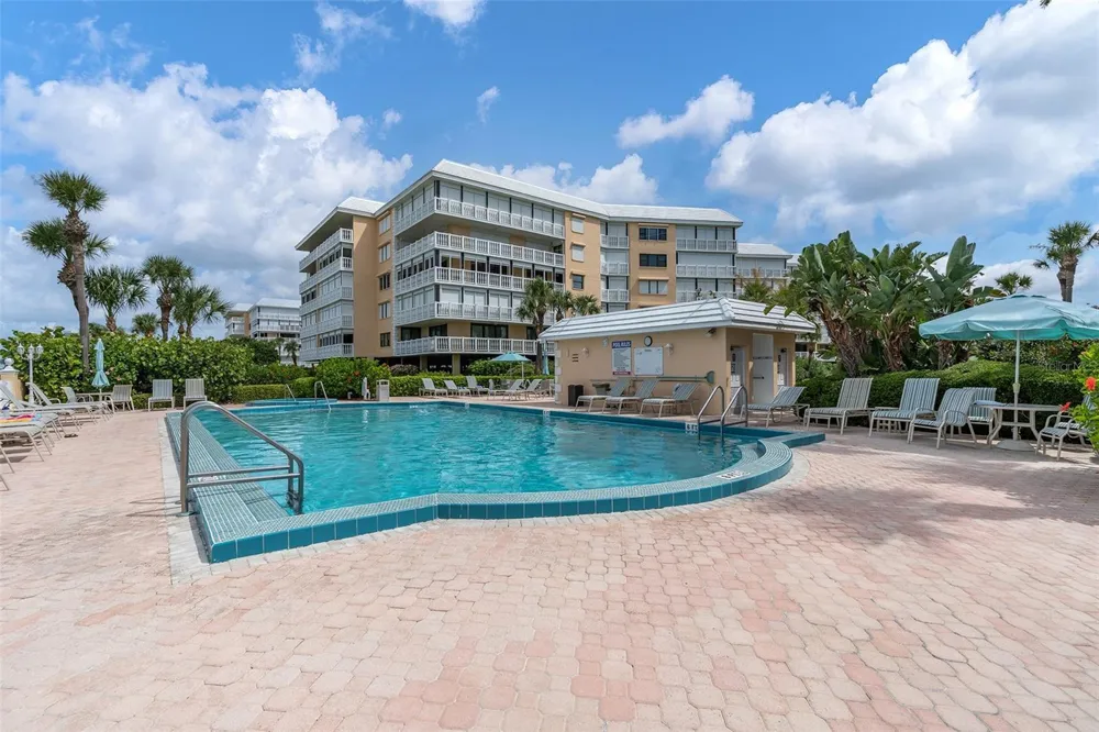 6500 SUNSET WAY #116 St Pete Beach, FL 33706