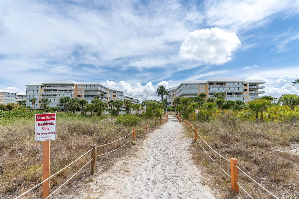 6500 SUNSET WAY #116 St Pete Beach, FL 33706