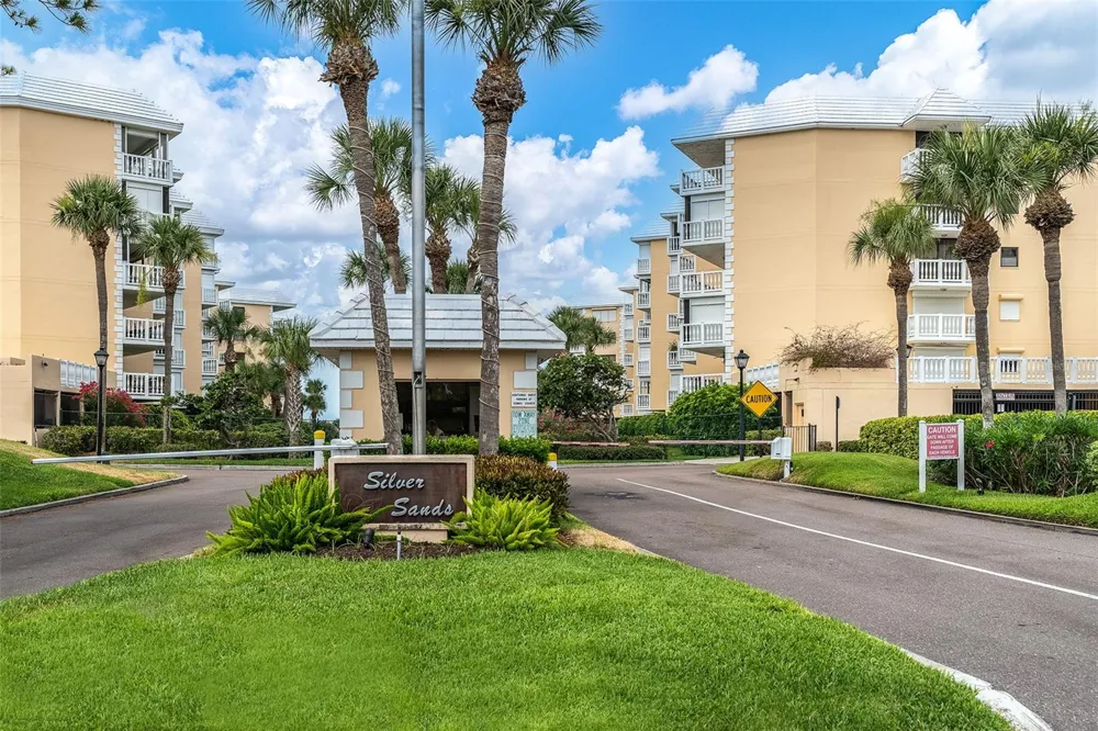 6500 SUNSET WAY #116 St Pete Beach, FL 33706