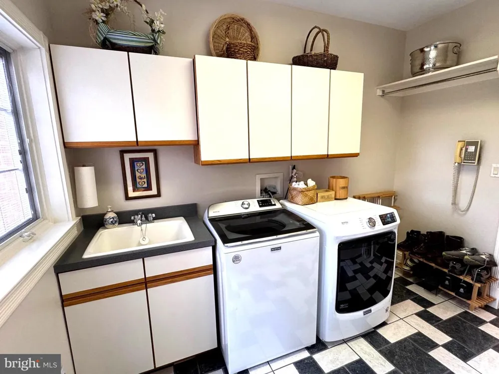 160 LOWER GRANDVIEW ROAD State College, PA 16801