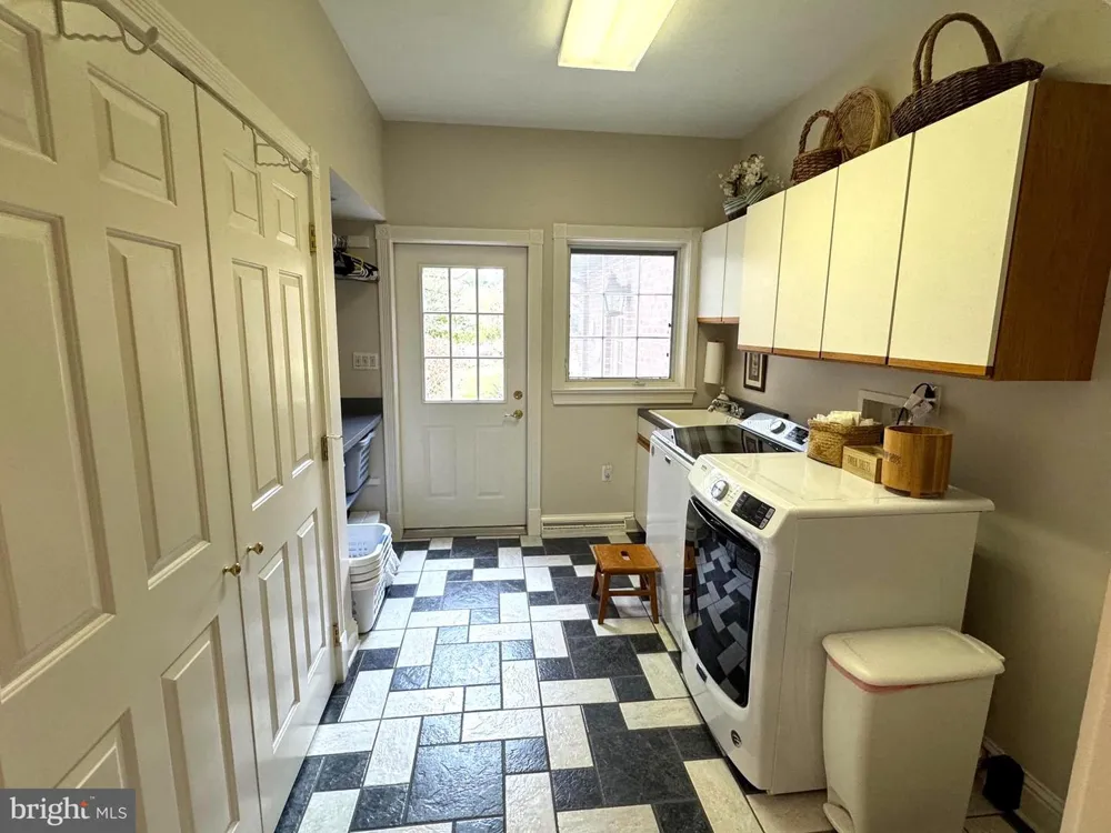 160 LOWER GRANDVIEW ROAD State College, PA 16801