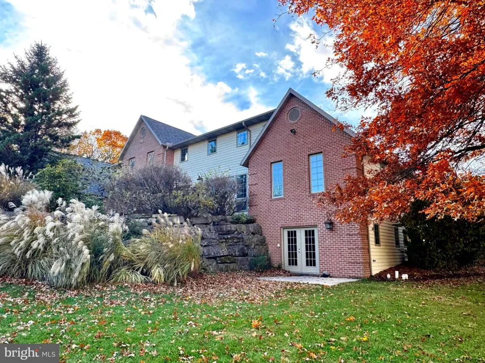 160 LOWER GRANDVIEW ROAD State College, PA 16801