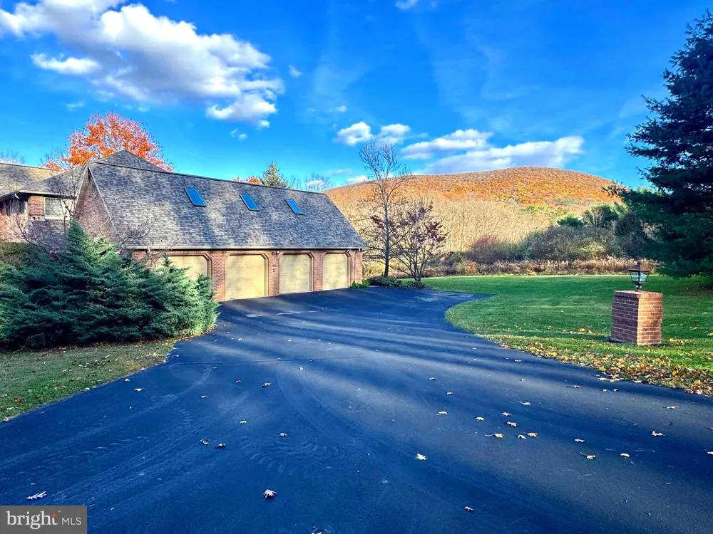 160 LOWER GRANDVIEW ROAD State College, PA 16801