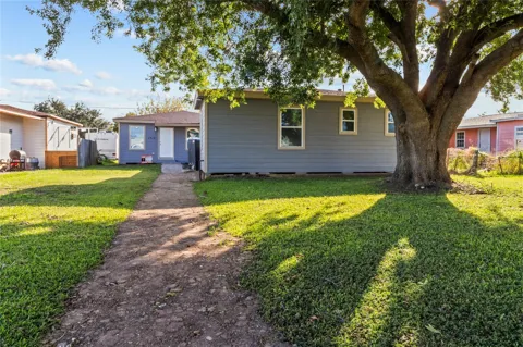 1717 W 4th Street