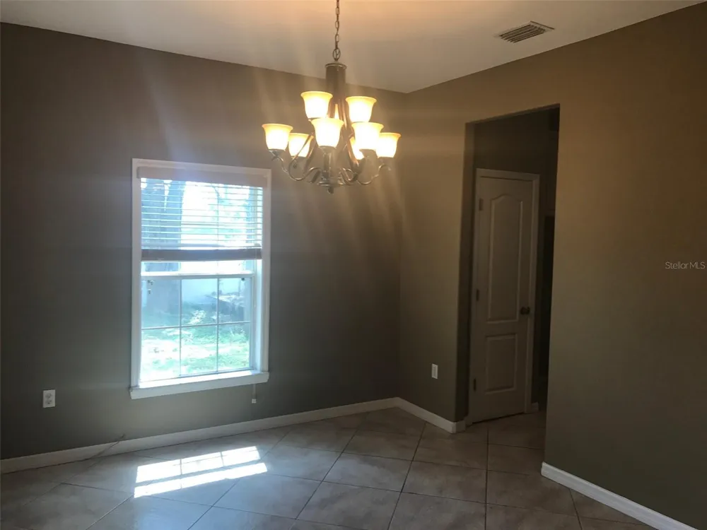 1530 SALEM DRIVE Orlando, FL 32807
