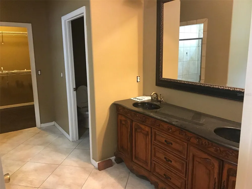 1530 SALEM DRIVE Orlando, FL 32807