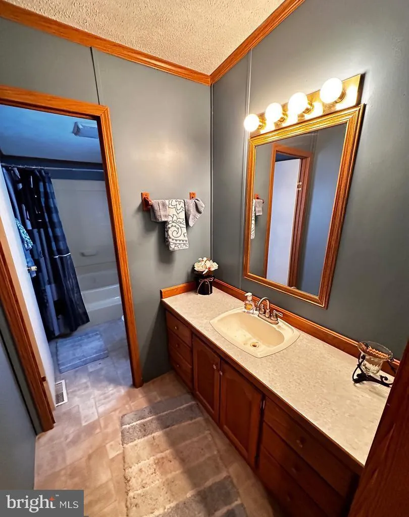 98 BEAR RUN ROAD Oakland, MD 21550