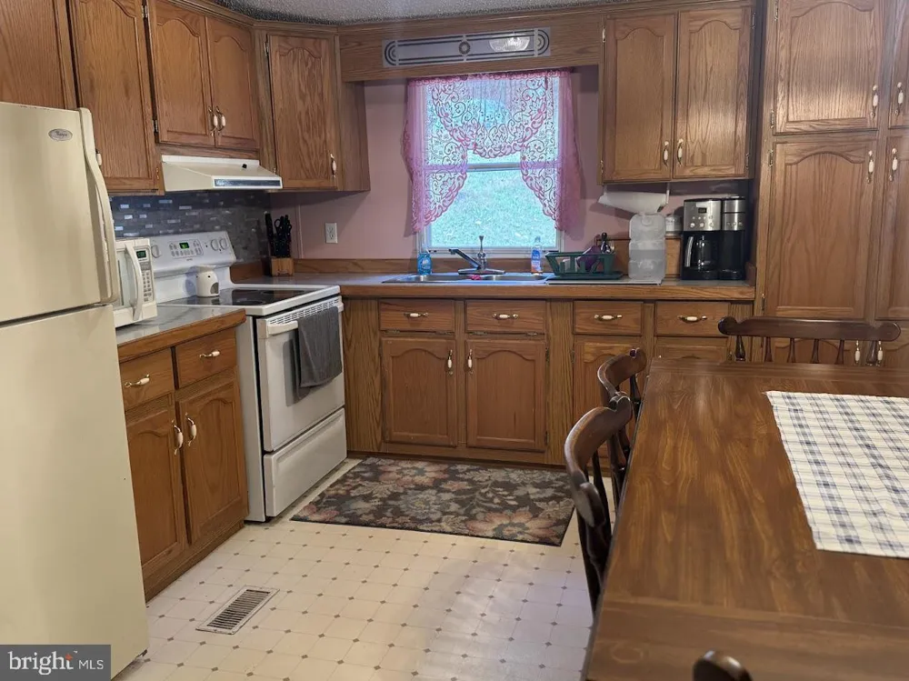 98 BEAR RUN ROAD Oakland, MD 21550