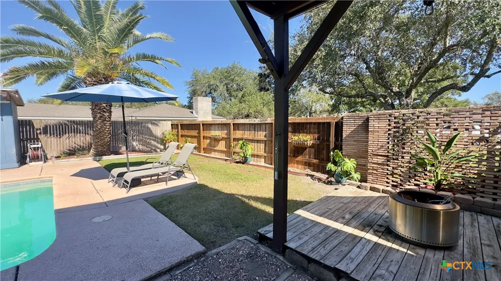 601 Lawrence Street Refugio, TX 78377
