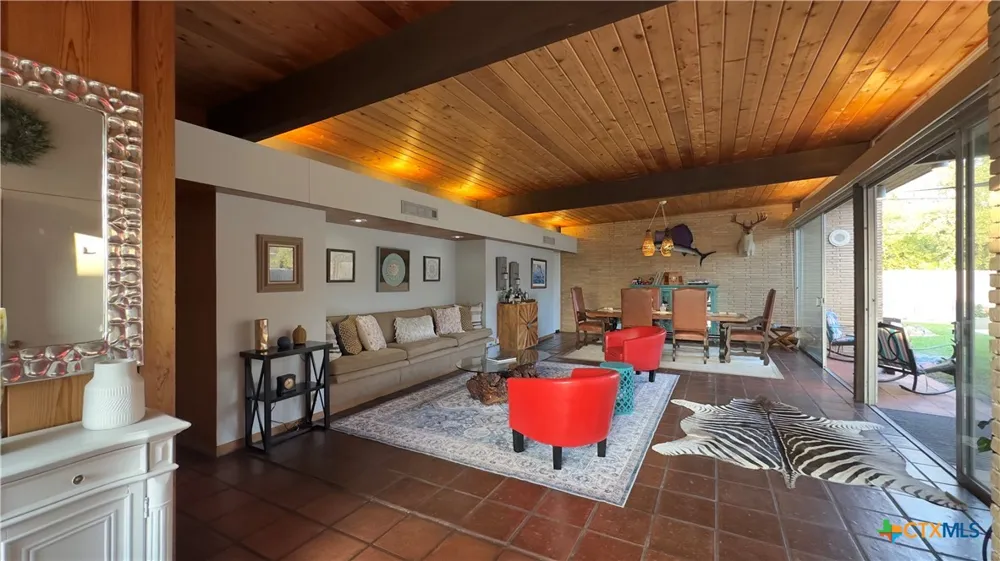 601 Lawrence Street Refugio, TX 78377