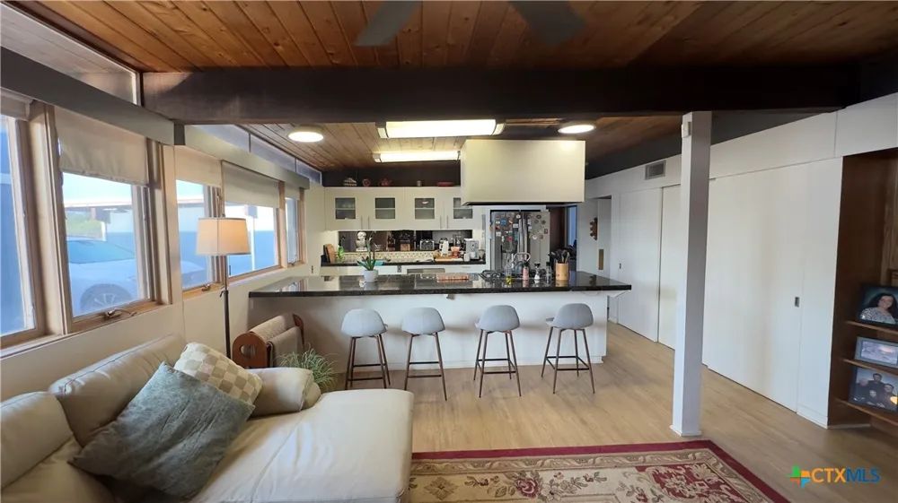 601 Lawrence Street Refugio, TX 78377
