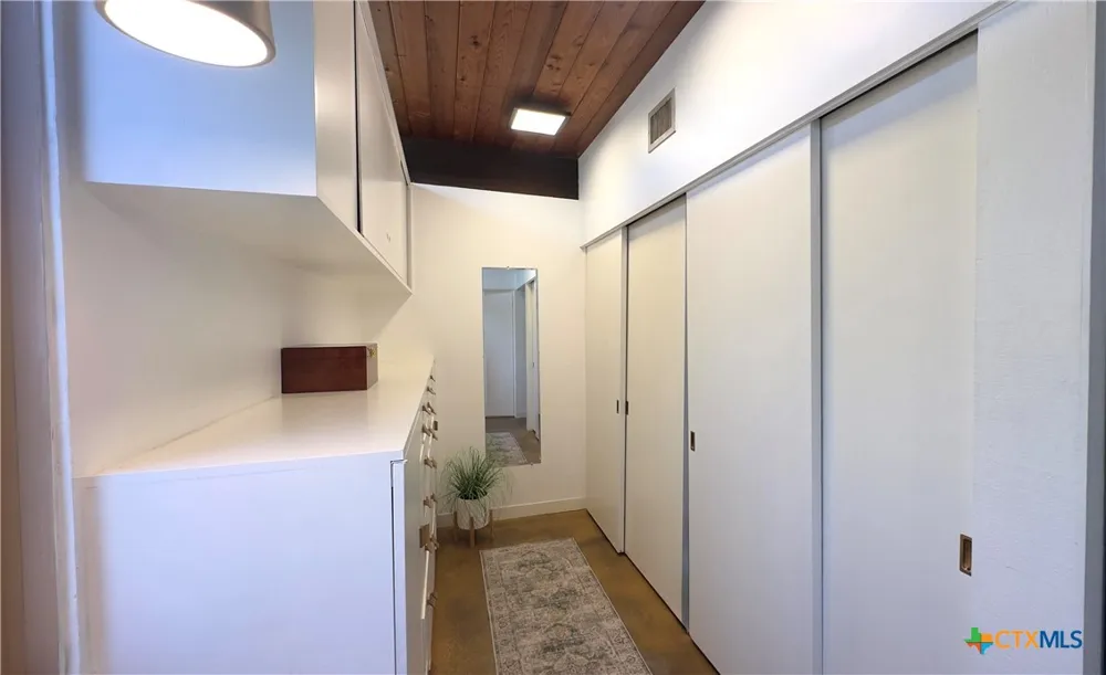 601 Lawrence Street Refugio, TX 78377