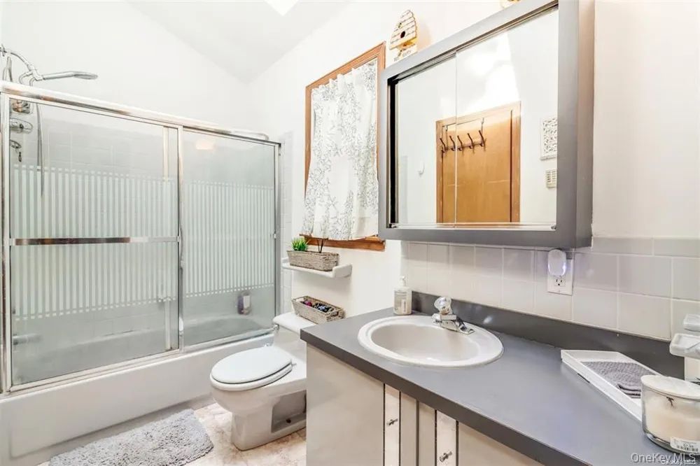 474 Route 25A Saint James, NY 11780