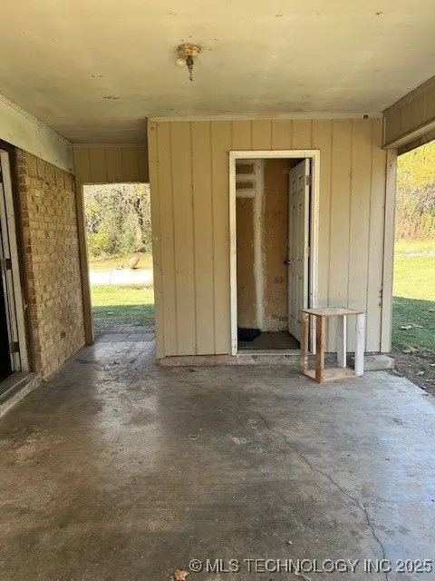 125 W Durant Street Bennington, OK 74723
