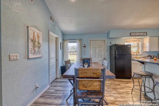733 Camp Uvalde, TX 78801