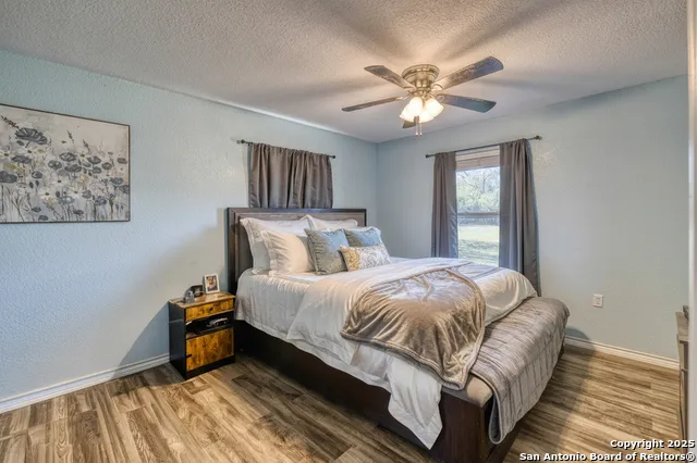 733 Camp Uvalde, TX 78801
