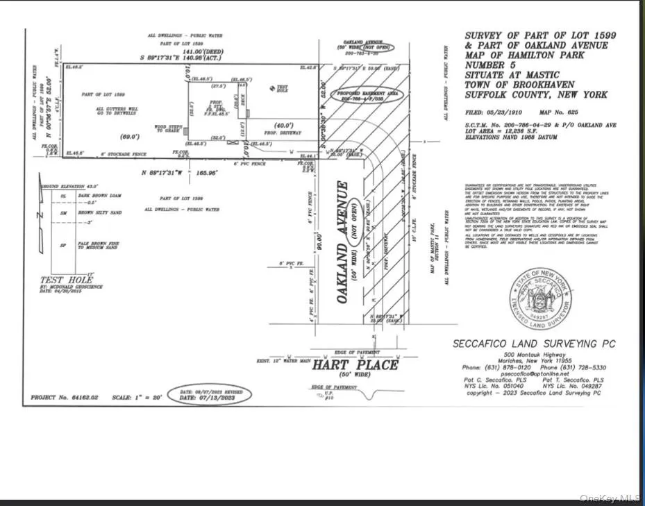 45O Oakland Avenue Mastic, NY 11950