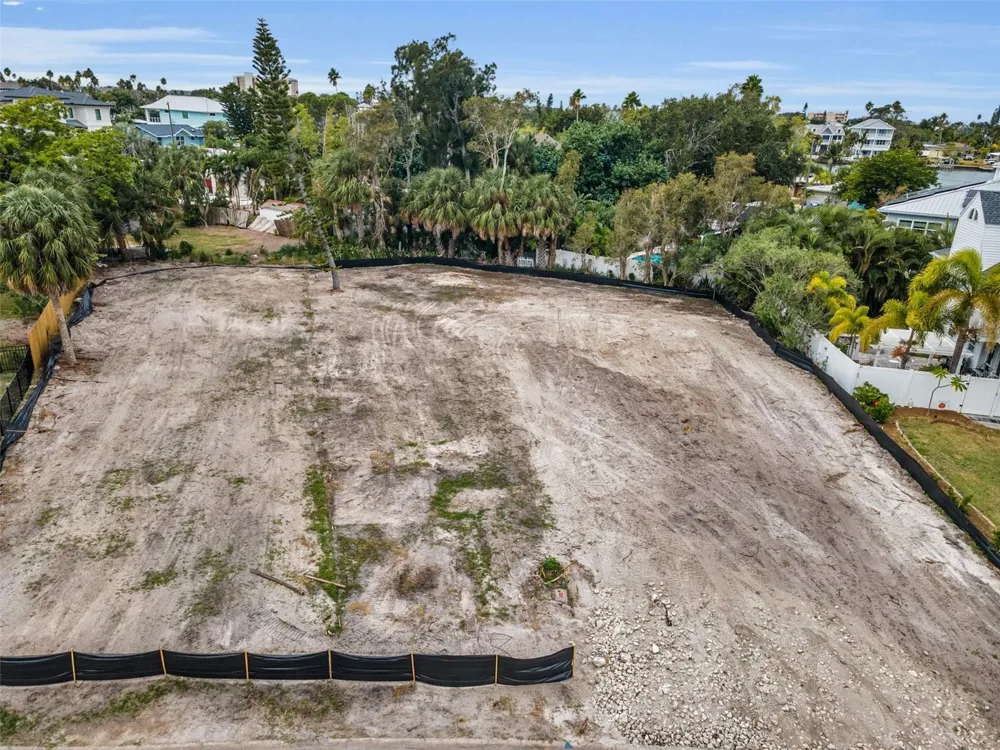 370 12TH AVENUE Indian Rocks Beach, FL 33785