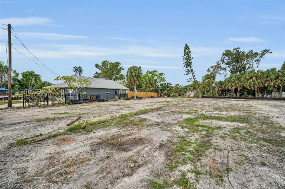 370 12TH AVENUE Indian Rocks Beach, FL 33785