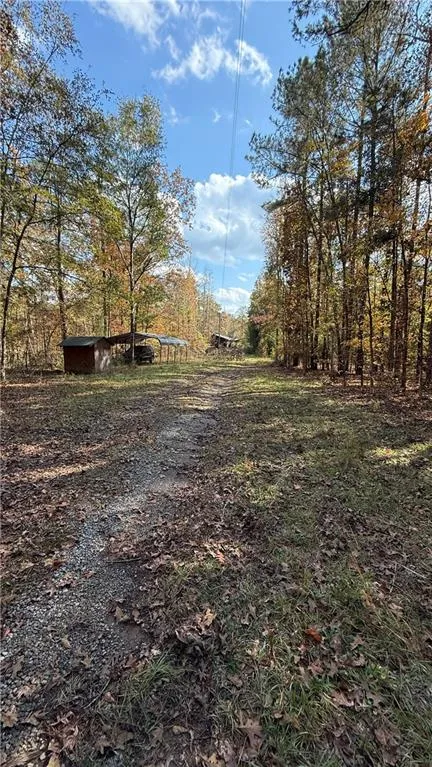 618 S Steel Bridge Road Eatonton, GA 31024