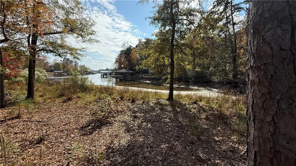 618 S Steel Bridge Road Eatonton, GA 31024
