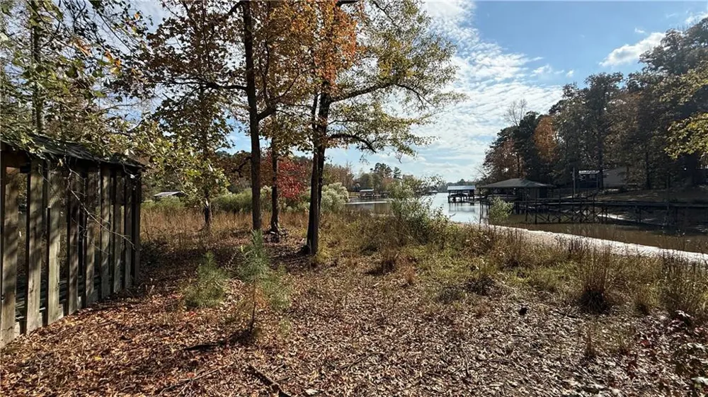 618 S Steel Bridge Road Eatonton, GA 31024