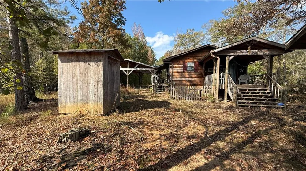 618 S Steel Bridge Road Eatonton, GA 31024