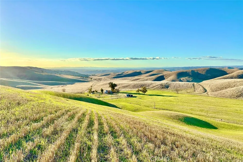 3780 S Gillis Canyon Road Shandon, CA 93461