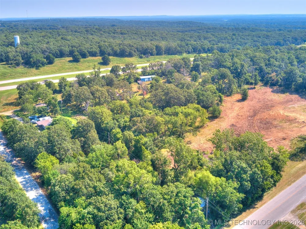 10055 E 590 ROAD Catoosa, OK 74015