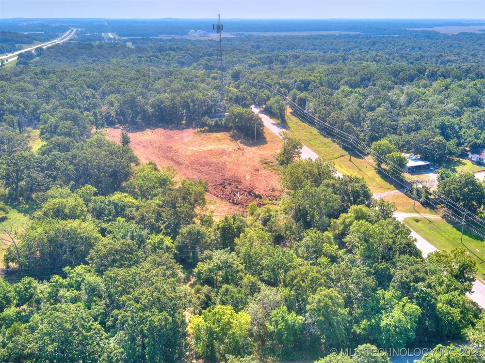 10055 E 590 ROAD Catoosa, OK 74015