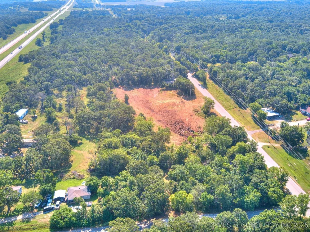 10055 E 590 ROAD Catoosa, OK 74015