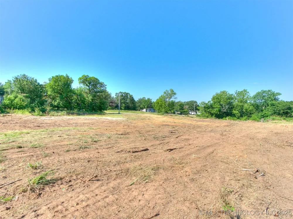 10055 E 590 ROAD Catoosa, OK 74015