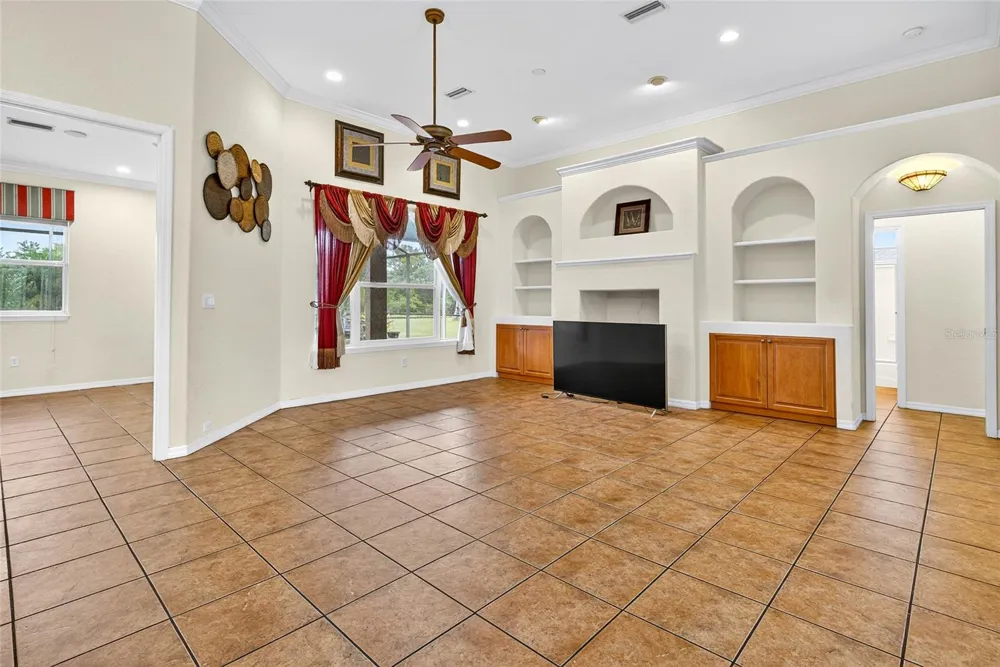 14743 1ST AVENUE E Bradenton, FL 34212