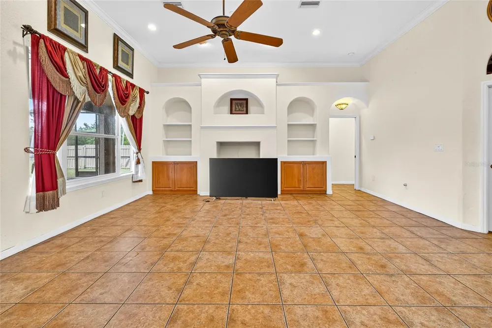 14743 1ST AVENUE E Bradenton, FL 34212