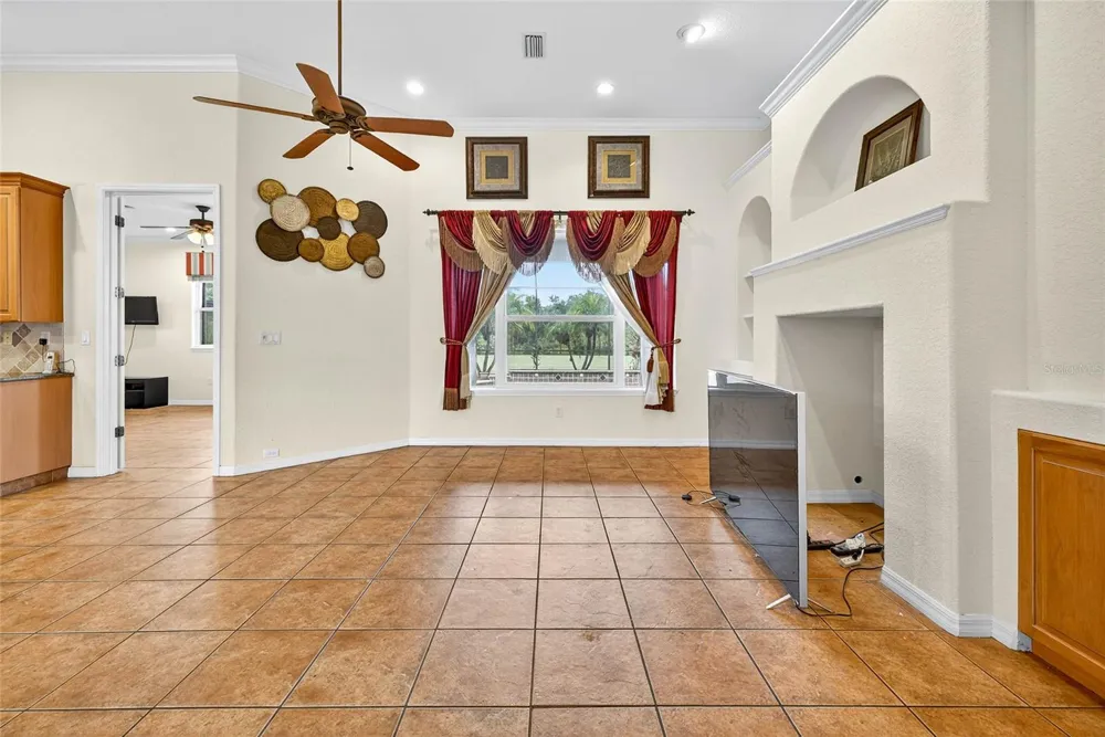 14743 1ST AVENUE E Bradenton, FL 34212