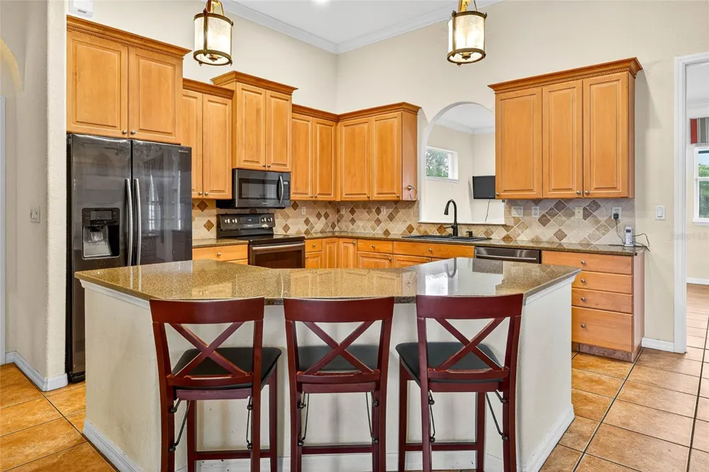 14743 1ST AVENUE E Bradenton, FL 34212