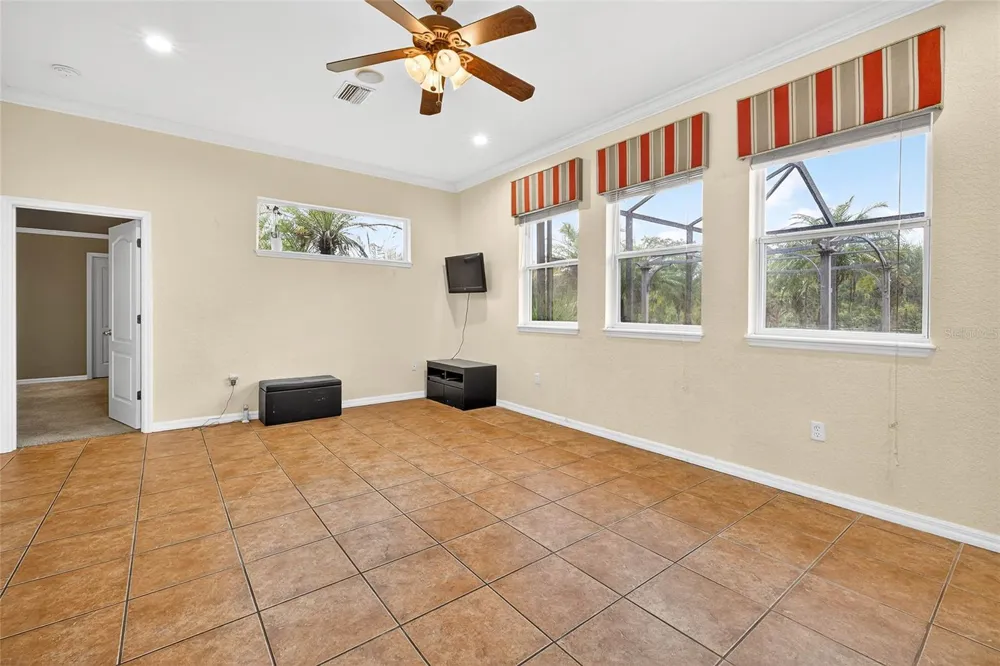14743 1ST AVENUE E Bradenton, FL 34212