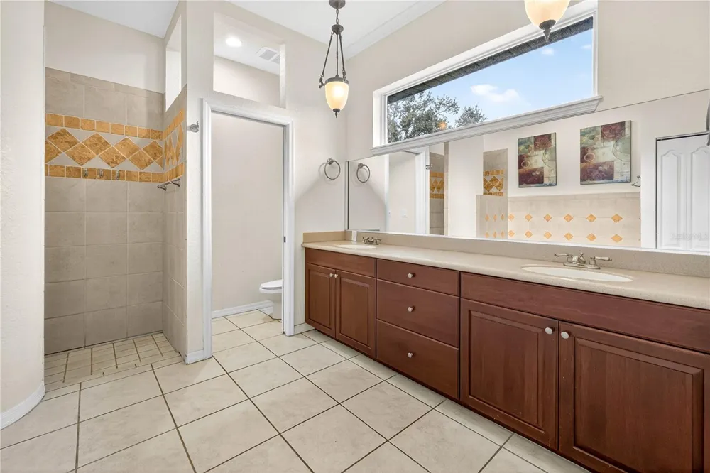 14743 1ST AVENUE E Bradenton, FL 34212