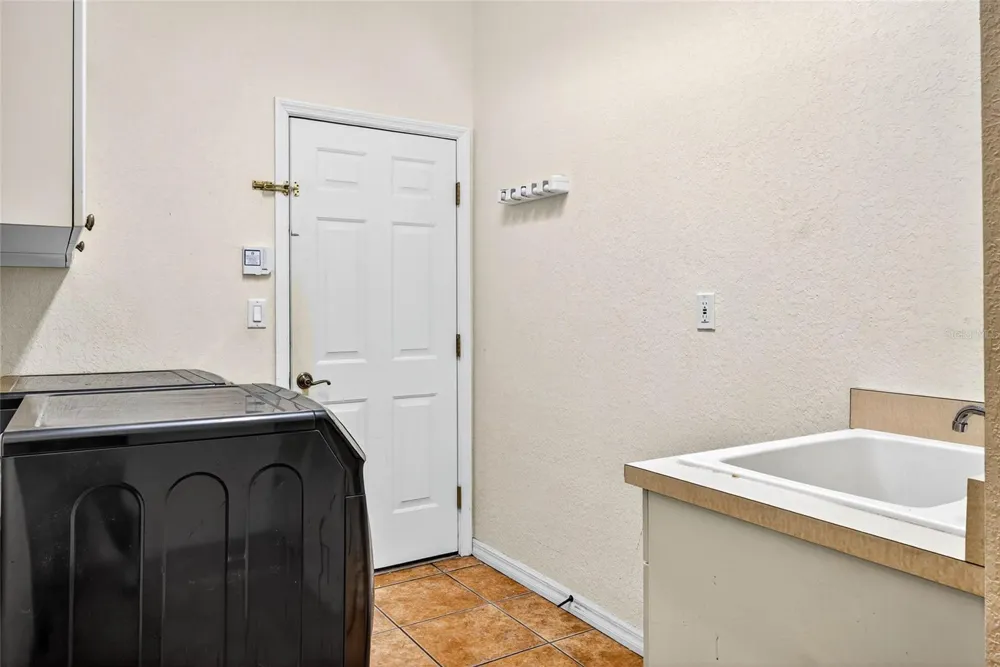 14743 1ST AVENUE E Bradenton, FL 34212
