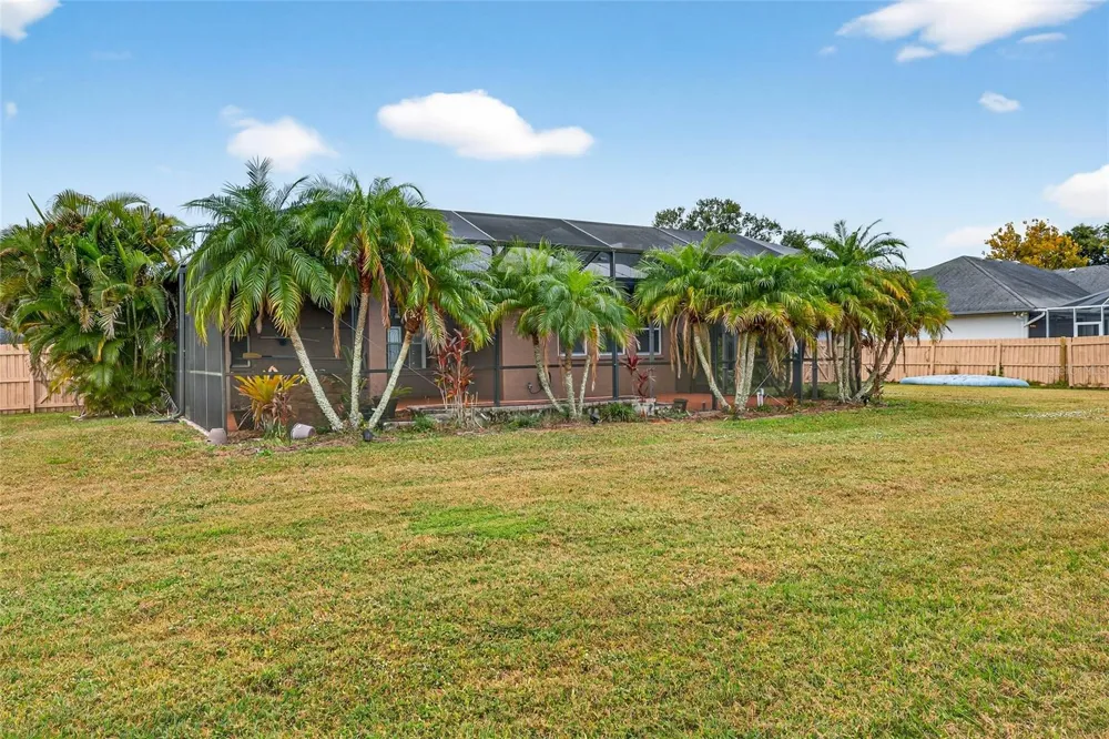 14743 1ST AVENUE E Bradenton, FL 34212
