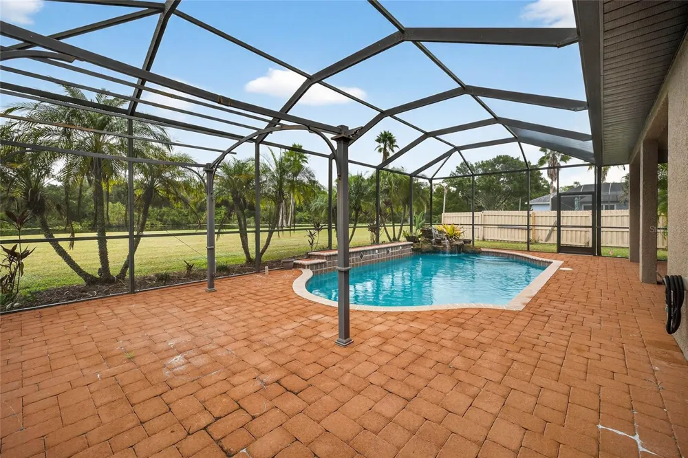 14743 1ST AVENUE E Bradenton, FL 34212