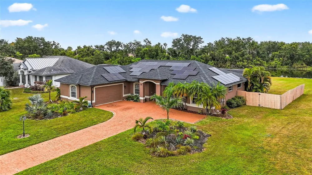 14743 1ST AVENUE E Bradenton, FL 34212