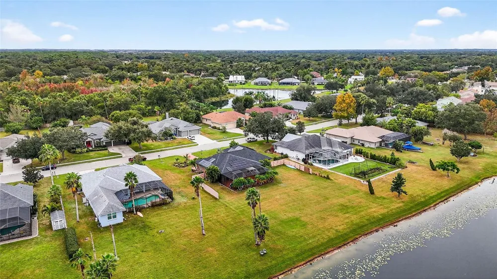 14743 1ST AVENUE E Bradenton, FL 34212
