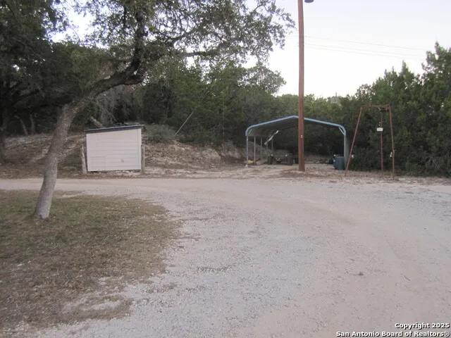1100 Madrona Ridge Dr. Bandera, TX 78003
