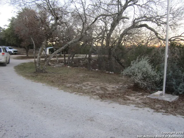 1100 Madrona Ridge Dr. Bandera, TX 78003