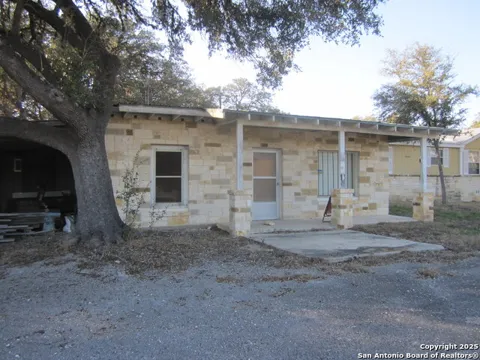 9303 S Hwy 173