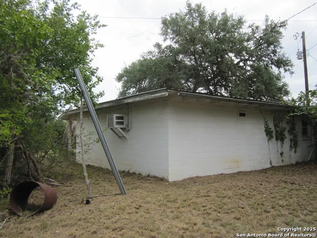 9303 S Hwy 173 Bandera, TX 78003