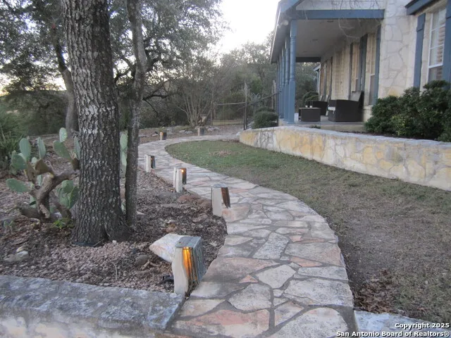 1100 Madrona Ridge Dr. Bandera, TX 78003