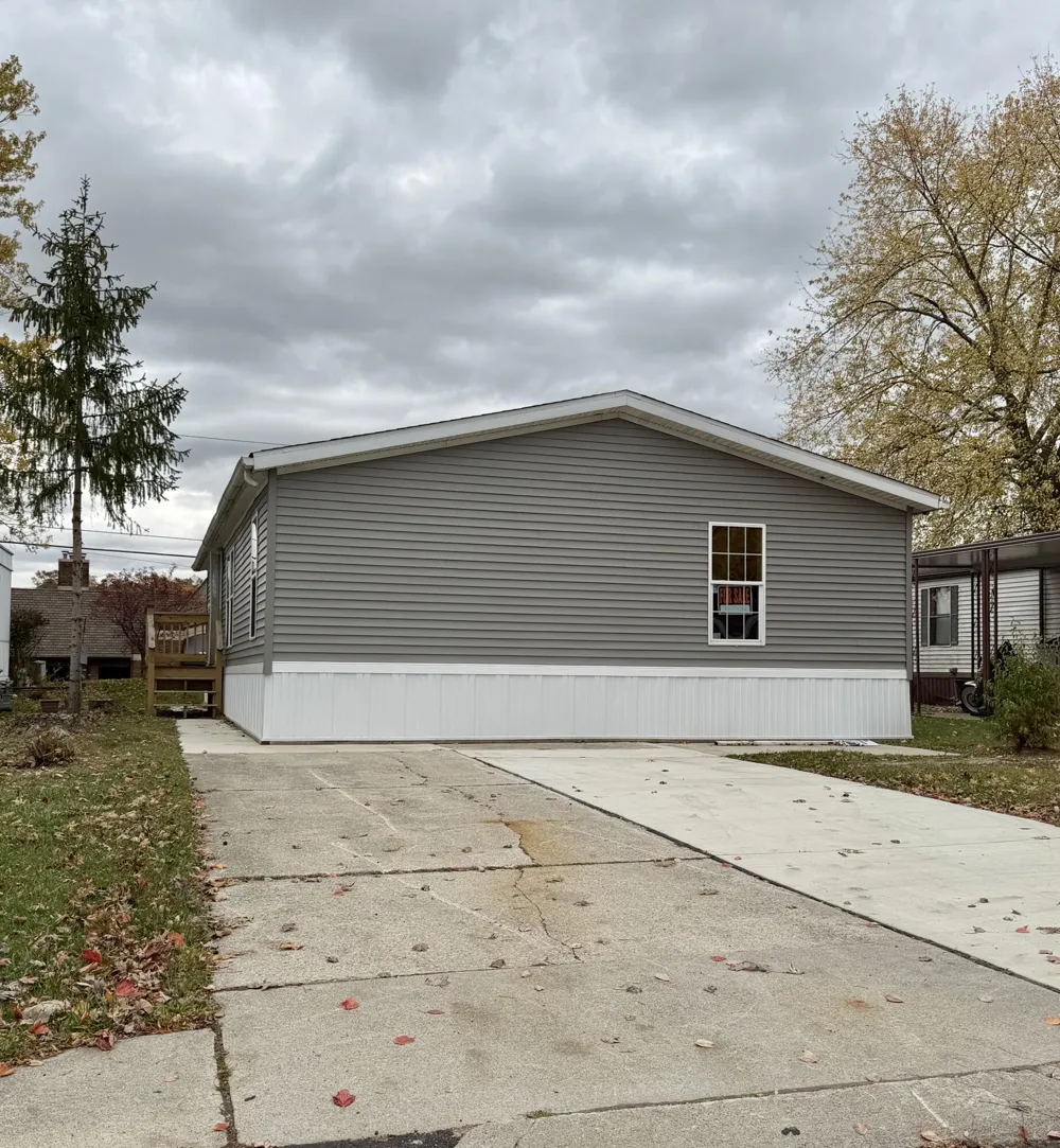 3900 W Jefferson Avenue Trenton City, MI 48183