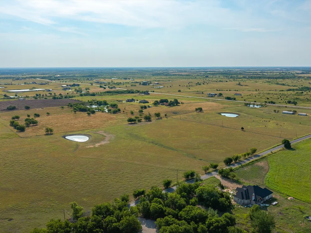 Valek Road Ennis, TX 75119